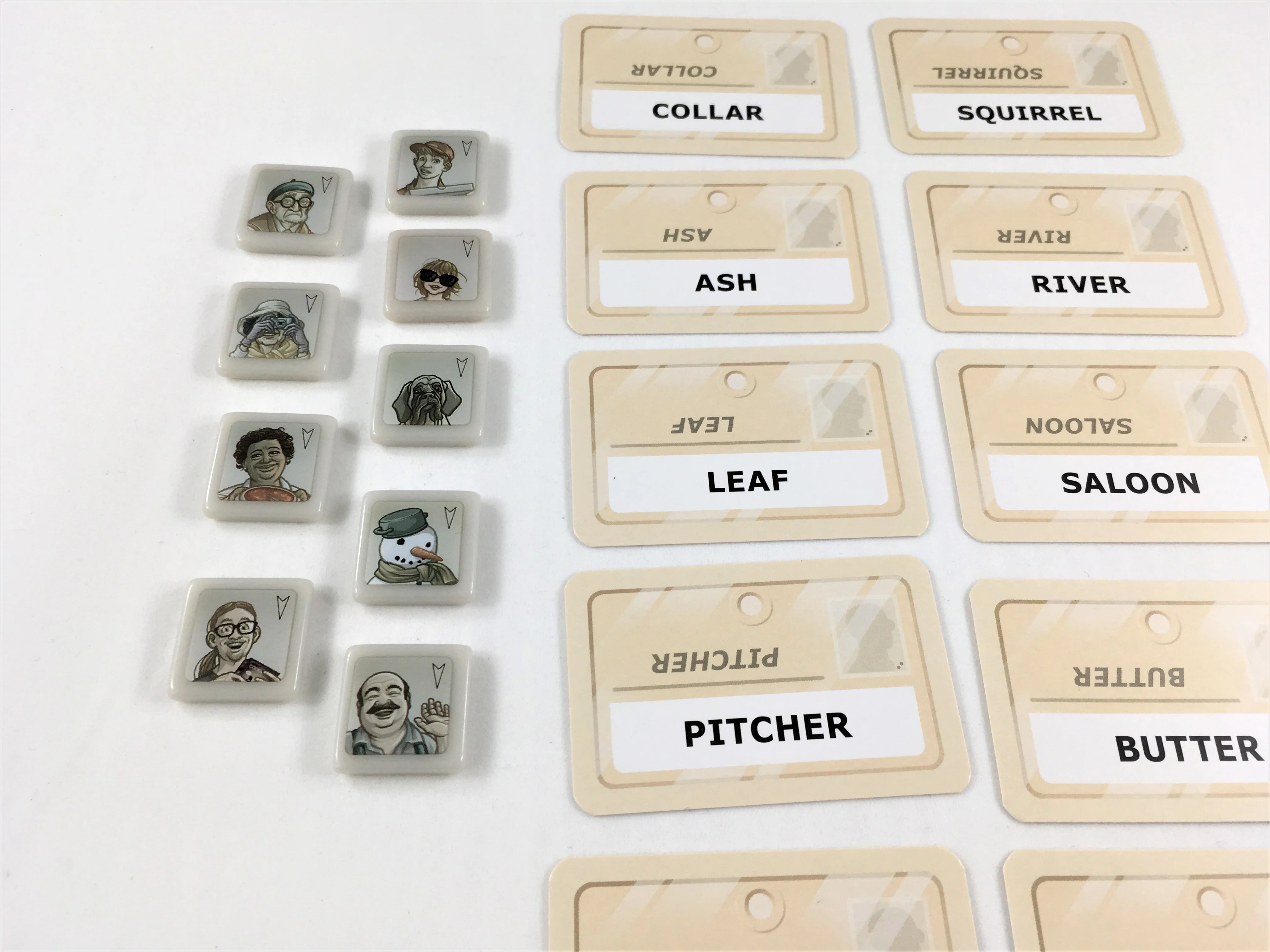 GeekUp Bit Set: Codenames Duet - Image 5